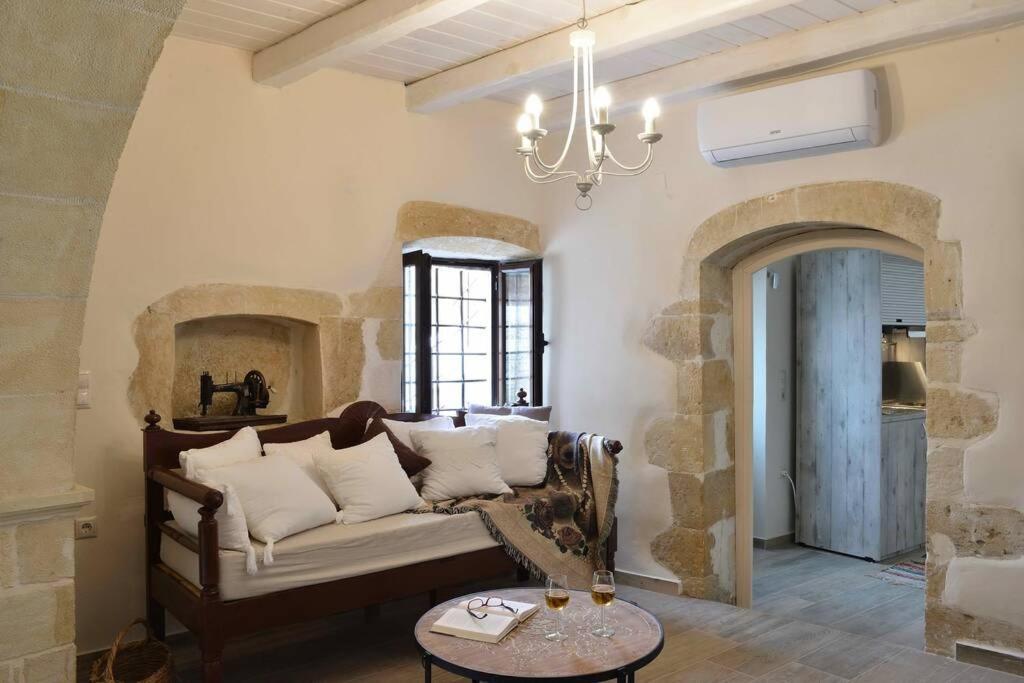 Villa Christini A Luxury Villa With Amazing Views Tzitzifes ภายนอก รูปภาพ