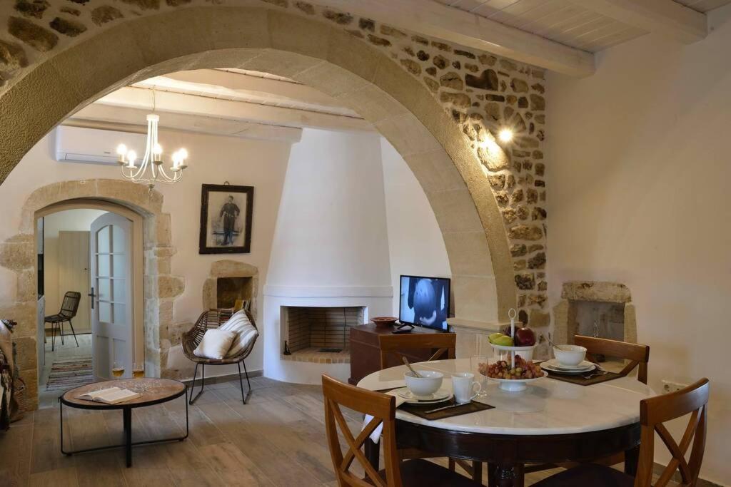 Villa Christini A Luxury Villa With Amazing Views Tzitzifes ภายนอก รูปภาพ